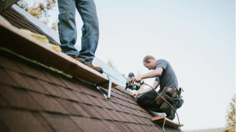 Hiring Certified Roofing Contractors for Repairs